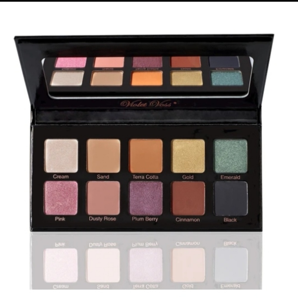 Violet Voss Essentials Eyeshadow Palette